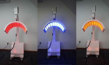 Μηχανή Phototherapy των οδηγήσεων σαλονιών ομορφιάς με το κόκκινο και μπλε φως για την αναζωογόνηση δερμάτων