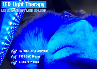 4 μηχανή ColorLED Phototherapy για τις φλέβες αραχνών μείωσης/τα σπασμένα τριχοειδή αγγεία