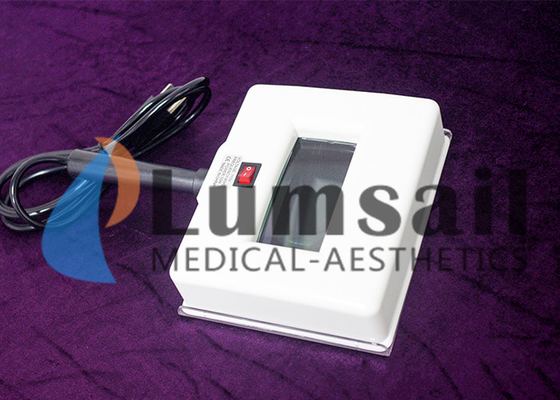 Συσκευή ανάλυσης υγρασίας δερμάτων μηχανών ελεγκτών δερμάτων UV φωτός με τη υψηλή επίδοση